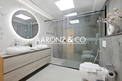 Appartement à Jumeirah Lake Towers, Dubai, 4 chambres, 442 m², № 97452 - photo 18