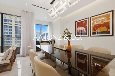 Appartement à Jumeirah Lake Towers, Dubai, 4 chambres, 442 m², № 97452 - photo 10