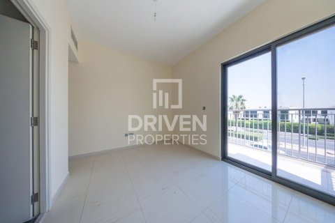 Townhouse in Dubai 3 bedrooms, 166.2 sq.m. № 127135