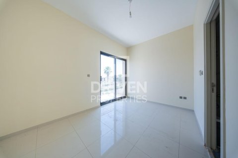 Townhouse in Dubai 3 bedrooms, 166.2 sq.m. № 127135 - photo 2