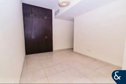 Снять в аренду квартиру в The Views, Дубай: 3 спальни, 140м², № 79411 - фото 14