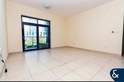 Снять в аренду квартиру в The Views, Дубай: 3 спальни, 140м², № 79411 - фото 10