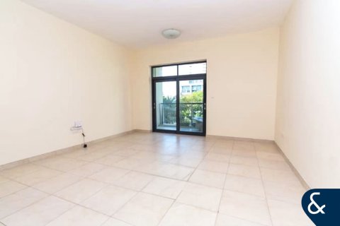 Снять в аренду квартиру в The Views, Дубай: 3 спальни, 140м², № 79411 - фото 3