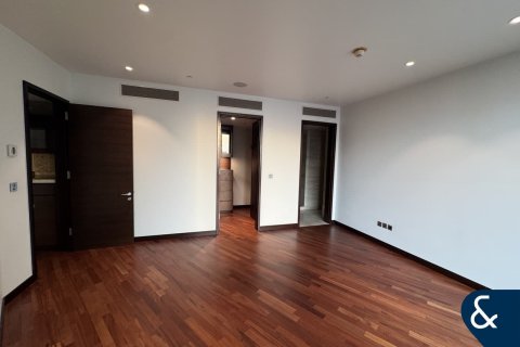 Снять в аренду квартиру в Даунтаун Дубай (Даунтаун Бурдж Дубай), Дубай: 1 спальня, 102м², № 79410 - фото 3