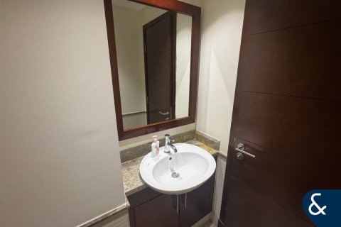 Appartement à SOUTH RIDGE à Downtown Dubai (Downtown Burj Dubai), Dubai, 2 chambres, 138 m², № 79408 - photo 12