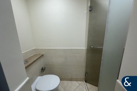 Снять в аренду квартиру в The Views, Дубай: 2 спальни, 145м², № 79421 - фото 14