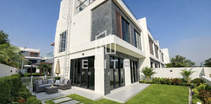 تاون هاوس في دبي 6 غرف نوم , 340 م² رقم 121362
