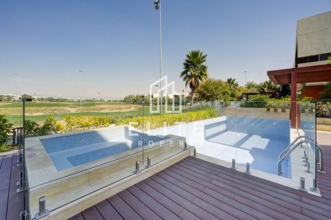 فيلا في دبي 7 غرف نوم , 991 م² رقم 121368 - صورة 29