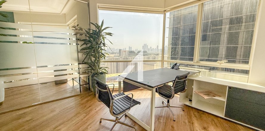 مكتب في Sheikh Zayed Road, دبي 165 م² رقم 78181