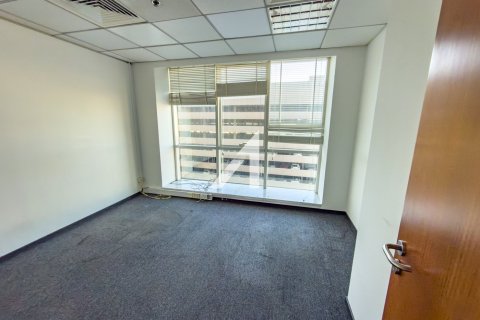 Oficina en Dubai, 106.8 m², № 78181 - foto 7