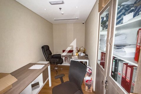 Oficina en Dubai, 151 m², № 78180 - foto 17