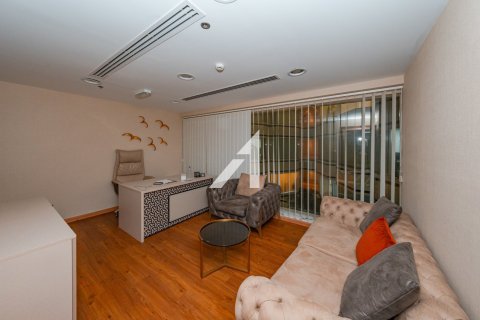 Oficina en Dubai, 151 m², № 78180 - foto 2