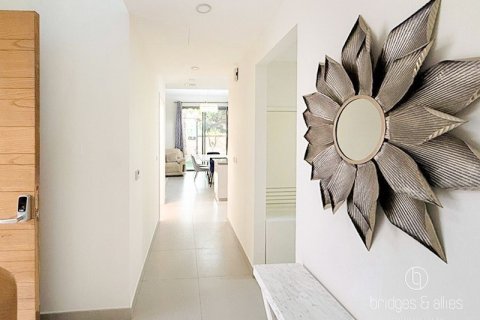 Villa in Dubai Hills Estate, Dubai 4 bedrooms, 302.3 sq.m. № 77183 - photo 11