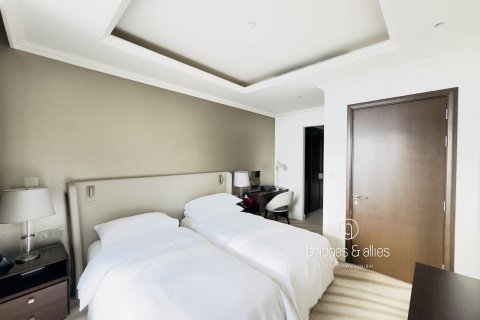 Apartment in Downtown Dubai (Downtown Burj Dubai), Dubai 3 bedrooms, 202.7 sq.m. № 77193 - photo 27