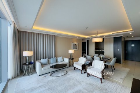 Apartment in Downtown Dubai (Downtown Burj Dubai), Dubai 3 bedrooms, 202.7 sq.m. № 77193 - photo 21
