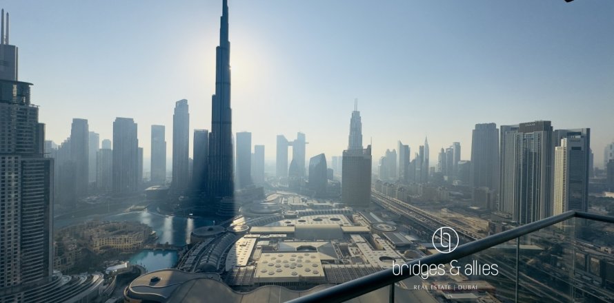 Apartment in Downtown Dubai (Downtown Burj Dubai), Dubai 3 bedrooms, 202.7 sq.m. № 77194