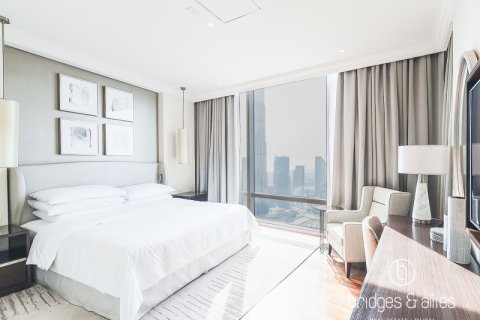 Apartamento en Downtown Dubai (Downtown Burj Dubai), Dubai, 3 dormitorios, 189.9 m², № 77195 - foto 20