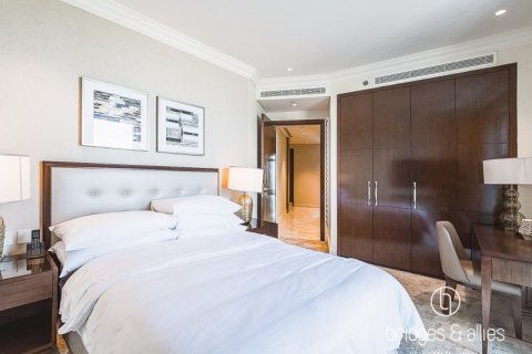 Apartamento en Downtown Dubai (Downtown Burj Dubai), Dubai, 3 dormitorios, 189.9 m², № 77195 - foto 21