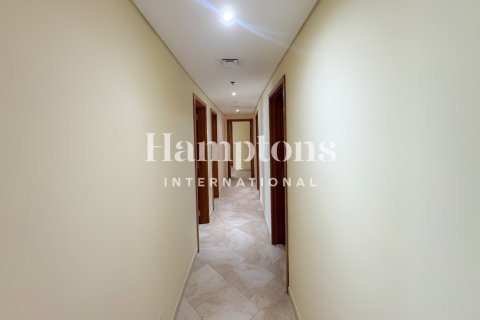 Apartment in Jumeirah Beach Residence, Dubai 3 bedrooms, 202.52854000 sq.m. № 115259 - photo 6