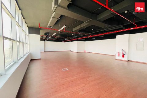 Oficina en Dubai, 163.7 m², № 139220 - foto 2