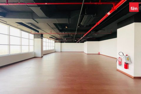 Oficina en Dubai, 163.7 m², № 139220