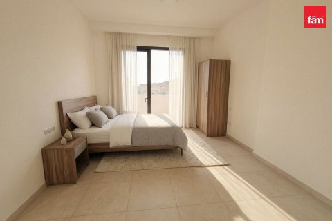 Apartment in Mirdif, Dubai 2 bedrooms, 149.4 sq.m. № 139219 - photo 3