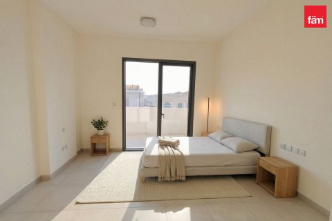 Apartment in Mirdif, Dubai 2 bedrooms, 149.4 sq.m. № 139219 - photo 2