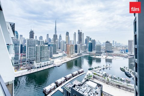 Apartment in Business Bay, Dubai 2 bedrooms, 187.9 sq.m. № 112036