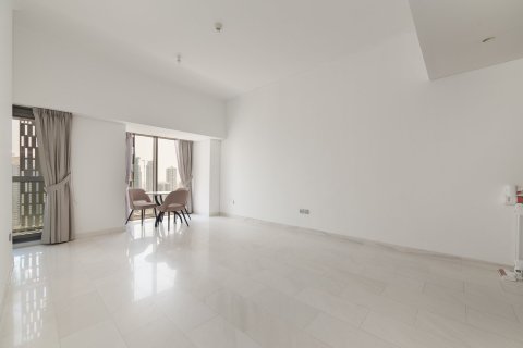 Снять в аренду квартиру в Cayan Tower, Дубай Марина, Дубай: 1 спальня, 81.29м², № 138941 - фото 3