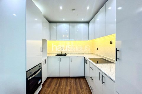 Apartment in Jumeirah Lake Towers, Dubai 1 bedroom, 62 sq.m. № 43538 - photo 5