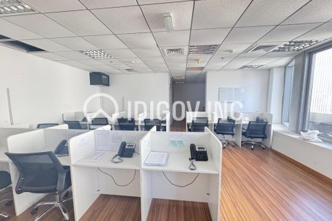 Снять в аренду офис в Бизнес-Бэе, Дубай: 93м², № 38183 - фото 1