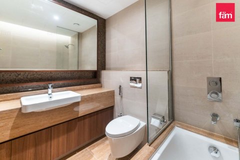 Apartment in Downtown Dubai (Downtown Burj Dubai), Dubai 3 bedrooms, 170 sq.m. № 109130 - photo 21