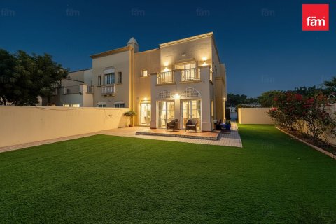 Villa in Dubai 3 bedrooms, 365.3 sq.m. № 84154 - photo 17
