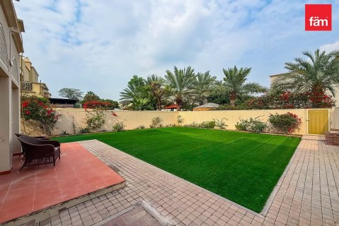 Villa in Dubai 3 bedrooms, 365.3 sq.m. № 84154 - photo 3