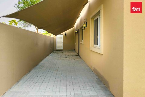 Villa en Dubai, 4 dormitorios, 510 m², № 53316 - foto 29