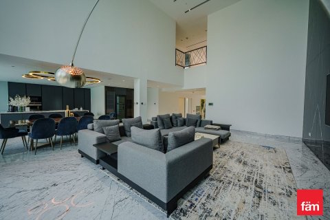 Villa in Dubai Marina, Dubai 4 bedrooms, 413.1 sq.m. № 53324 - photo 7