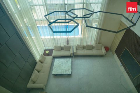 Villa in Dubai 5 bedrooms, 803.2 sq.m. № 53323 - photo 3