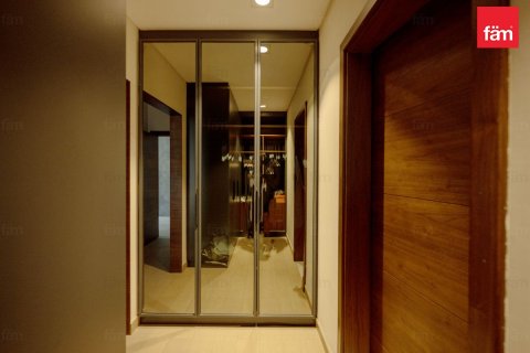 Villa in Dubai 5 bedrooms, 803.2 sq.m. № 53323 - photo 21