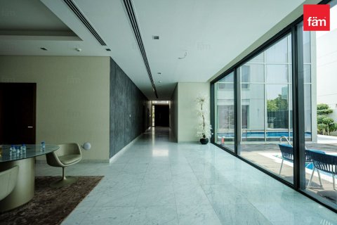 Villa in Dubai 5 bedrooms, 803.2 sq.m. № 53323 - photo 6