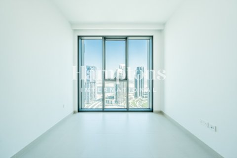 Apartment in The Grand, Dubai Creek Harbour (The Lagoons), Dubai 2 bedrooms, 120.09942422 sq.m. № 105658 - photo 6