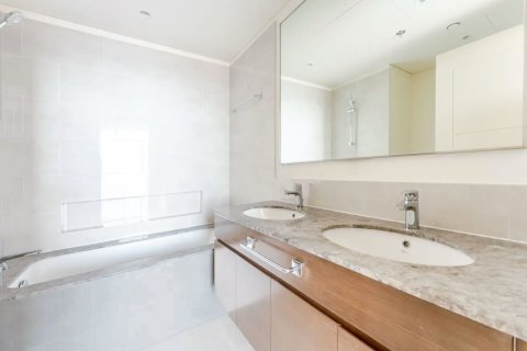 Appartement à Downtown Dubai (Downtown Burj Dubai), Dubai, 2 chambres, 103 m², № 101472 - photo 15