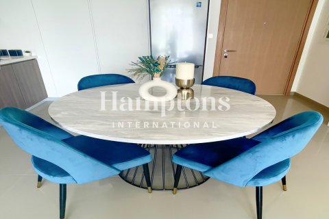 Снять в аренду квартиру в Dubai Harbour, Дубай: 1 спальня, 68.93402600м², № 101483 - фото 1