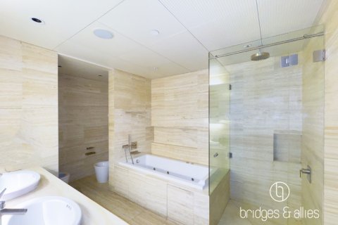 Снять в аренду квартиру в Даунтаун Дубай (Даунтаун Бурдж Дубай), Дубай: 1 спальня, 105м², № 83804 - фото 14