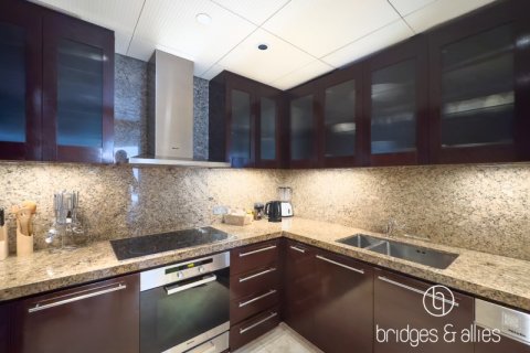 Снять в аренду квартиру в Даунтаун Дубай (Даунтаун Бурдж Дубай), Дубай: 1 спальня, 105м², № 83804 - фото 13