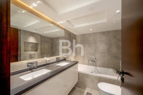 Apartment in Downtown Dubai (Downtown Burj Dubai), Dubai 2 bedrooms, 184 sq.m. № 21092 - photo 11