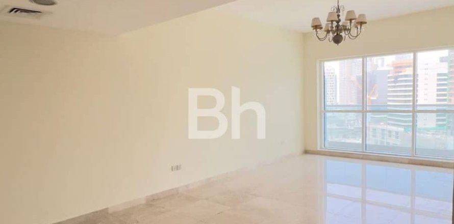 Apartment in Business Bay, Dubai 2 bedrooms, 147 sq.m. № 24051