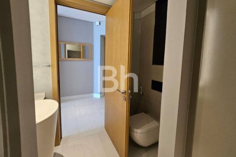 Apartment in Business Bay, Dubai 1 bedroom, 108 sq.m. № 24053 - photo 13