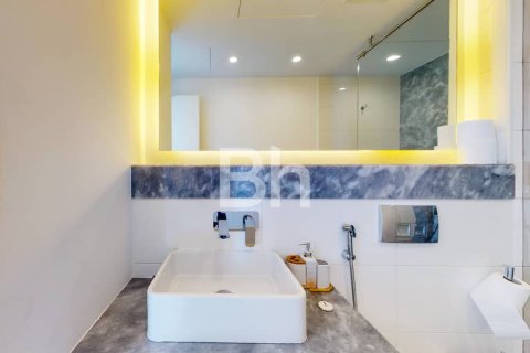 Apartment in Business Bay, Dubai 1 bedroom, 62 sq.m. № 24054 - photo 3