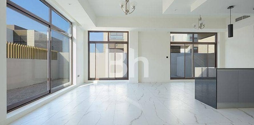 Таунхаус в Мохаммед Бин Рашид Сити, Дубай, 4 спальни, 296м², № 21892