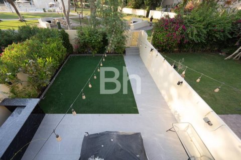 Villa en The Springs, Dubai, 3 dormitorios, 238 m², № 21888 - foto 13